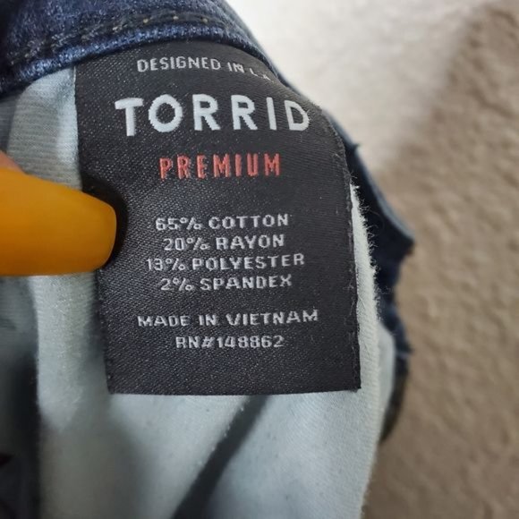 Torrid Mid Rise Skinny Dark Wash Super Soft Jeans Women's Plus Size 18 - Picture 6 of 10